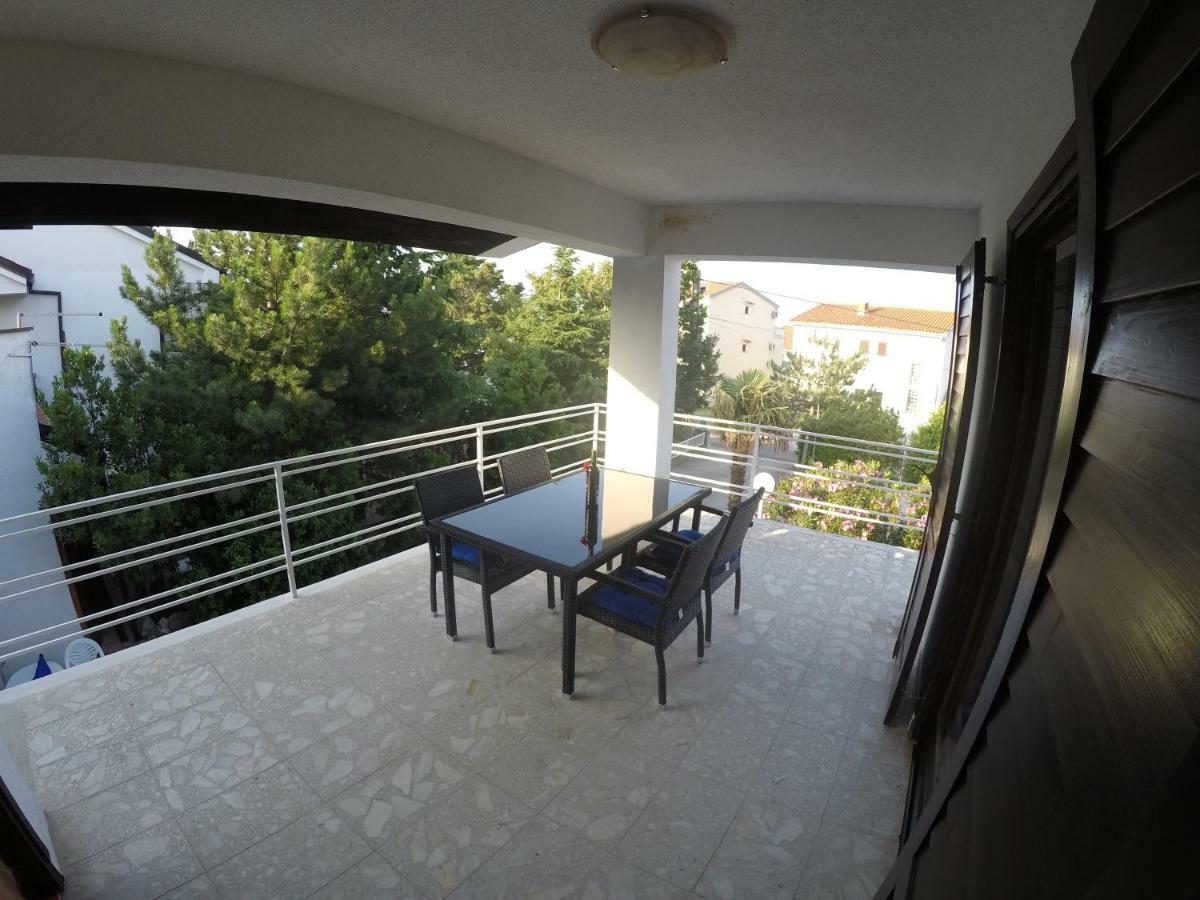 Apartments Lopac Ядраново Экстерьер фото